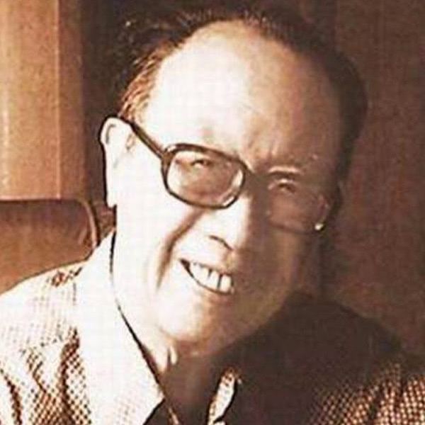 梁实秋